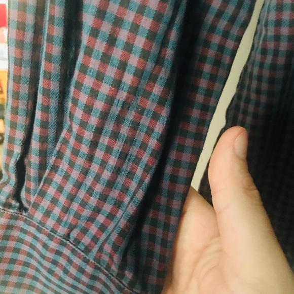 đź’ĄPerry Ellis casual button down shirt - Picture 3 of 3